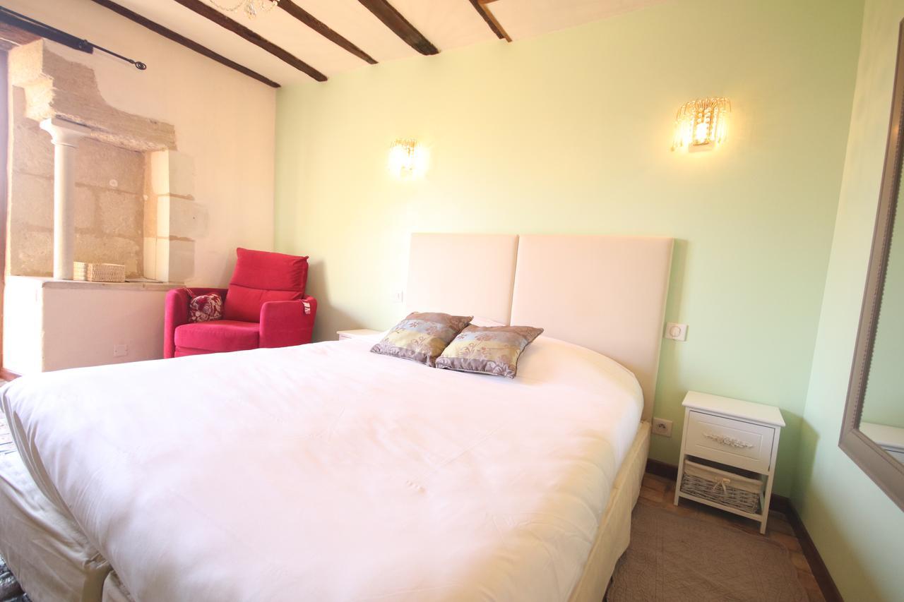 Chambres D'Hotes Les Delices De La Roche Louresse-Rochemenier ภายนอก รูปภาพ