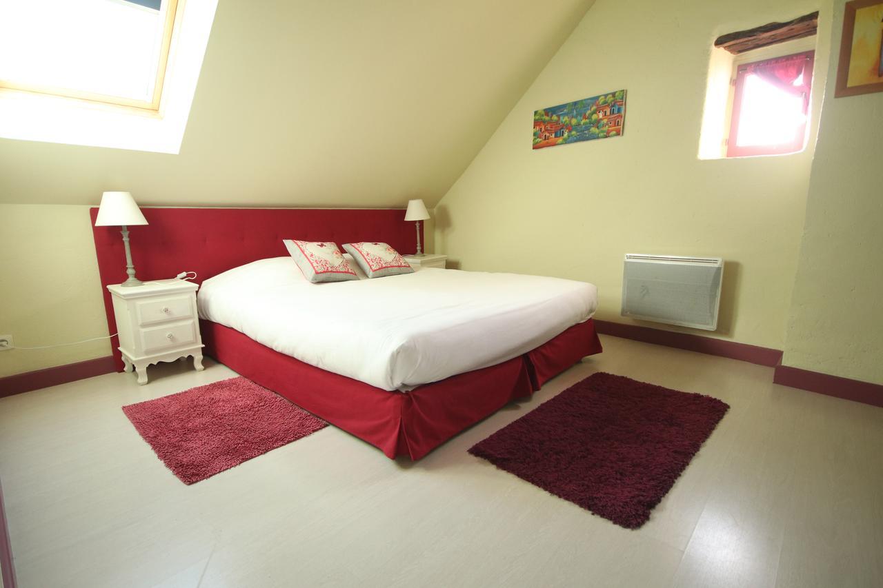 Chambres D'Hotes Les Delices De La Roche Louresse-Rochemenier ภายนอก รูปภาพ